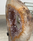 Natural Quartz Portal with Metal Stand - MWS2319