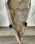 Natural Agate Geode with Beautiful Quartz Crystal Interior - MWS3341