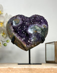 Large Stunnign Amethyst Stone Carving - HST0273