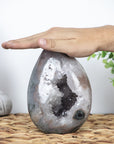 Stunning Quartz and Jasper Natural Stone Egg Carving - STE0043
