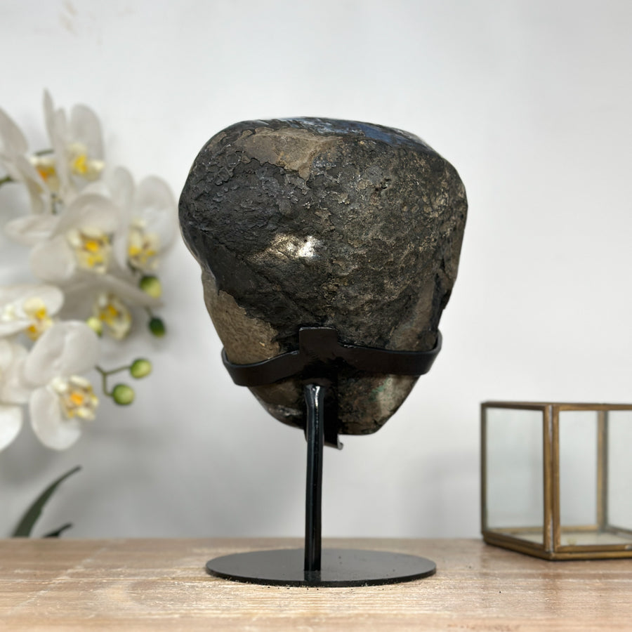 Natural agate Geode with Outstanding Crystal Formation - MWS0458