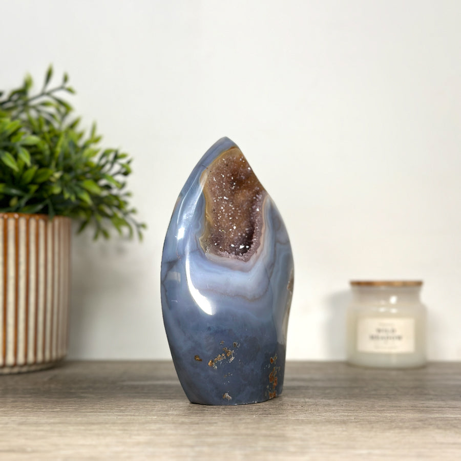 Blue Agate &amp; Quartz Druzy Stone Flame Carving - FST0165