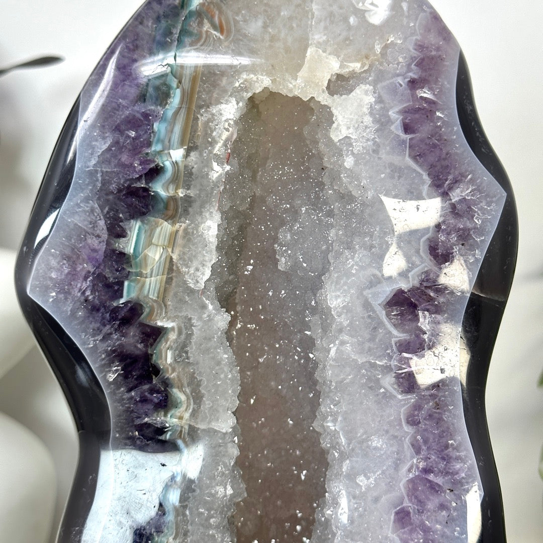 Uruguayan Blue Banded Agate with Quartz Crystals Statement Piece - CBP1402