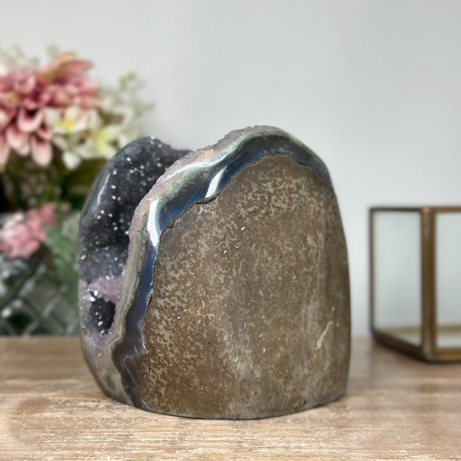 Stunning Natural Amethyst &amp; Agate Stone Geode - CBP1076