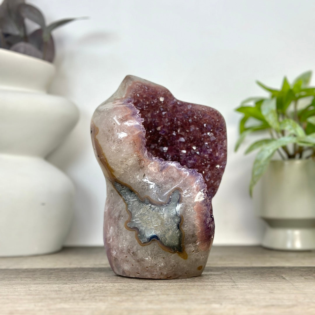 Natural Agate &amp; Quartz Stone Art Crystal - CBP1393