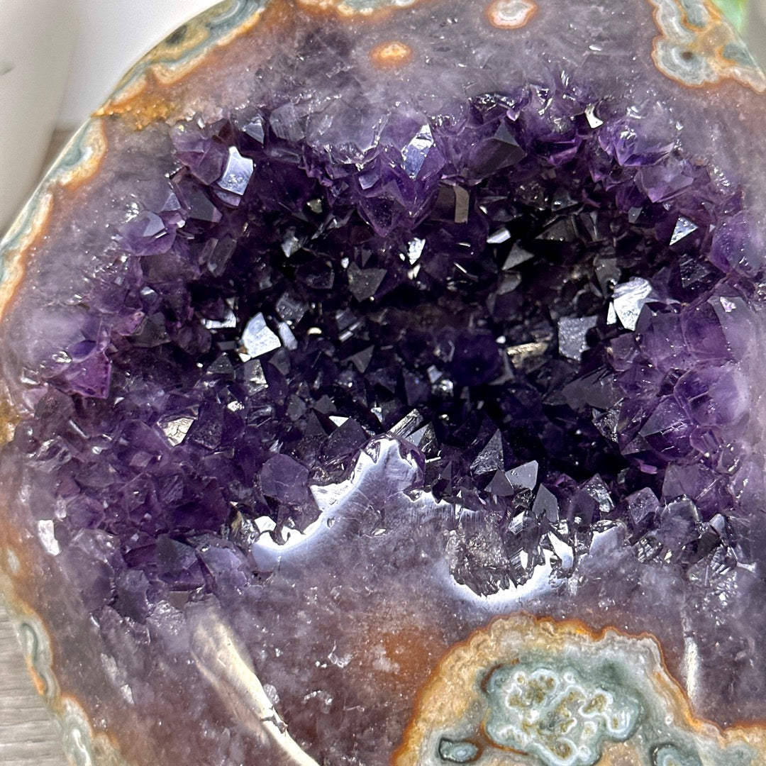 Natural Amethyst &amp; Jasper Stone Geode from Uruguay - STGE0094