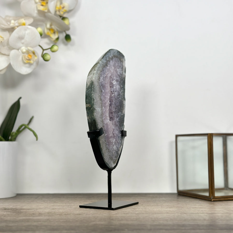 Natural Quartz Stone Slice on Metal Stand - MWS3014