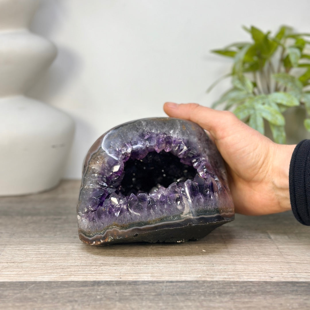 Uruguayan Polished Stone Geode - STGE0093