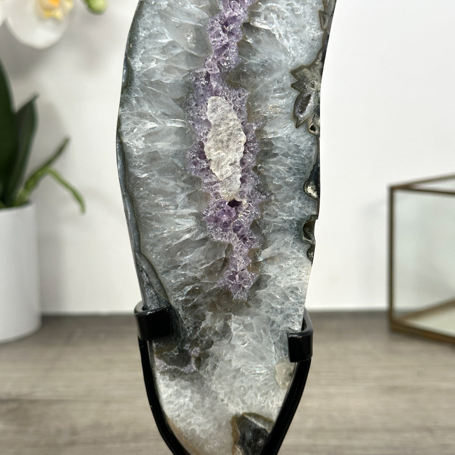 Natural Quartz &amp; Amethyst Stone Geode Slice on Stand - MWS3004