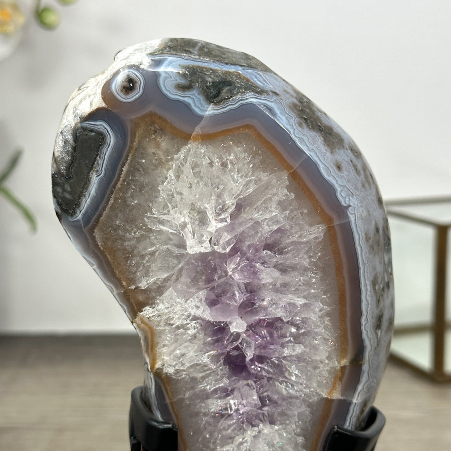 Natural Quartz &amp; Amethyst Stone Slice on Stand - MWS3008