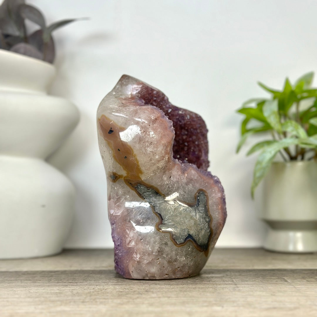 Natural Agate &amp; Quartz Stone Art Crystal - CBP1393