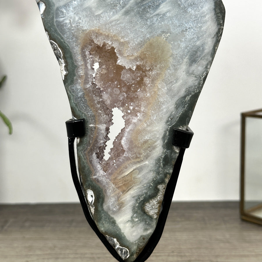 Natural Quartz Stone Slice on Metal Stand - MWS3003