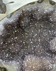 Natural Agate Geode with Beautiful Quartz interior - MWS3364