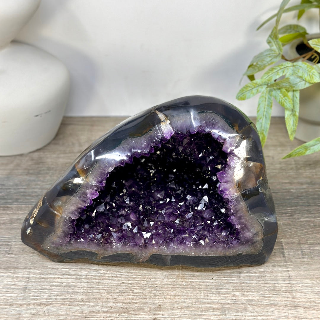 Top Quality Natural Amethyst Stone Geode - STGE0101