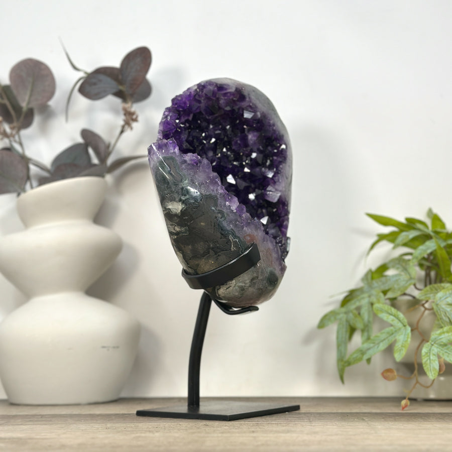 Best Quality Natural Amethyst Geode on Stand - MWS3201