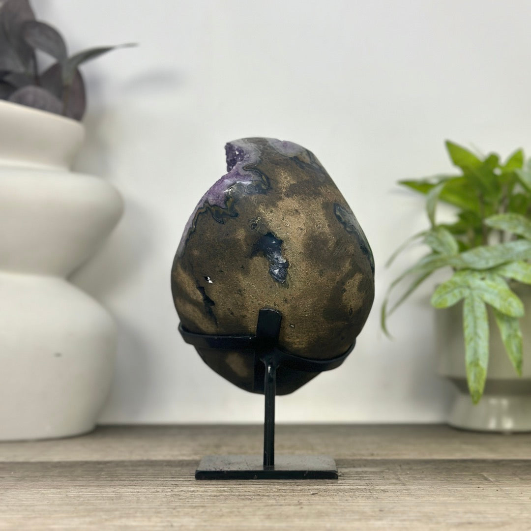 Natural uruguayan amethyst Geode with Beautiful Formations - MWS3335