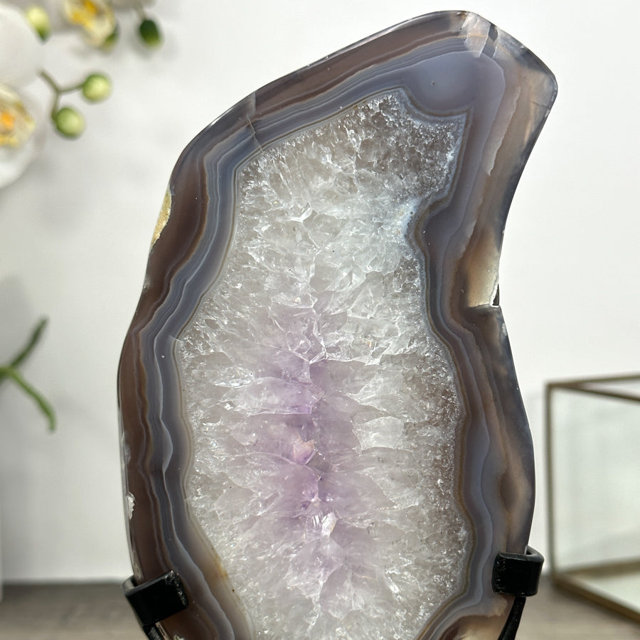 Natural Uruguayan Agate &amp; Quartz Stone Slice - MWS3011