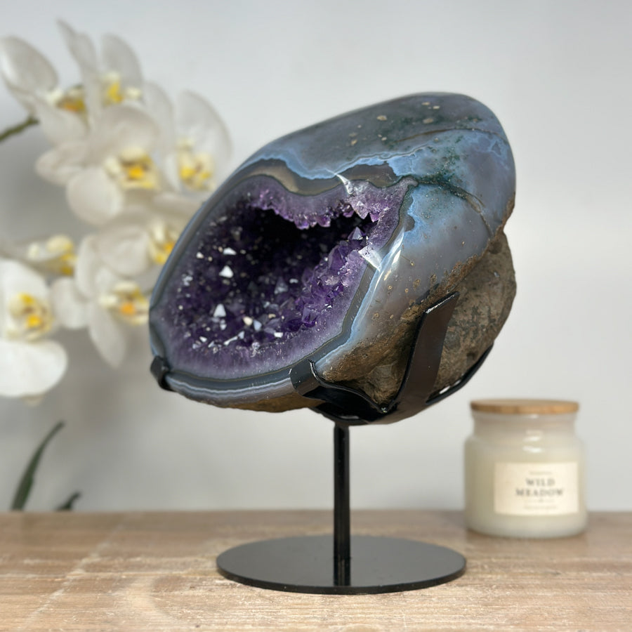 Top Grade Impressive Natrual Amethyst &amp; Blue Agate Geode - MWS1403