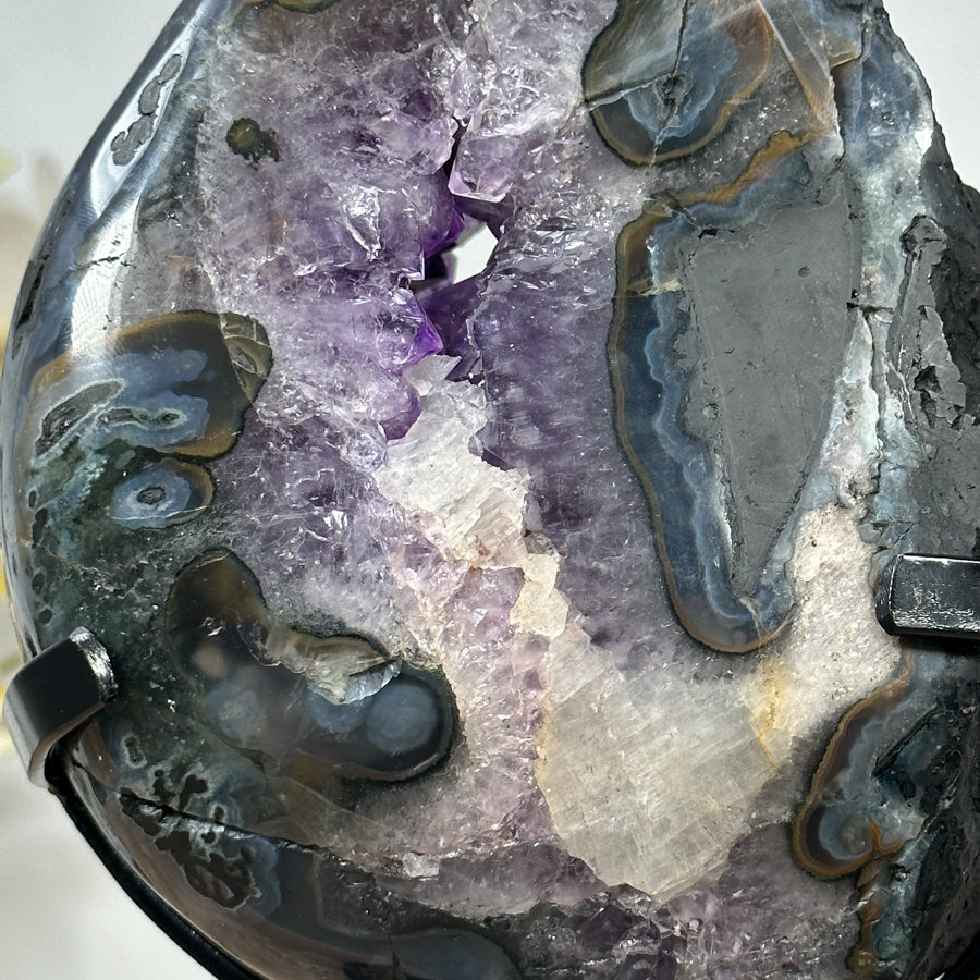 Stunning Amethyst &amp; Agate Geode, Metallic Stand Included - MWS1372