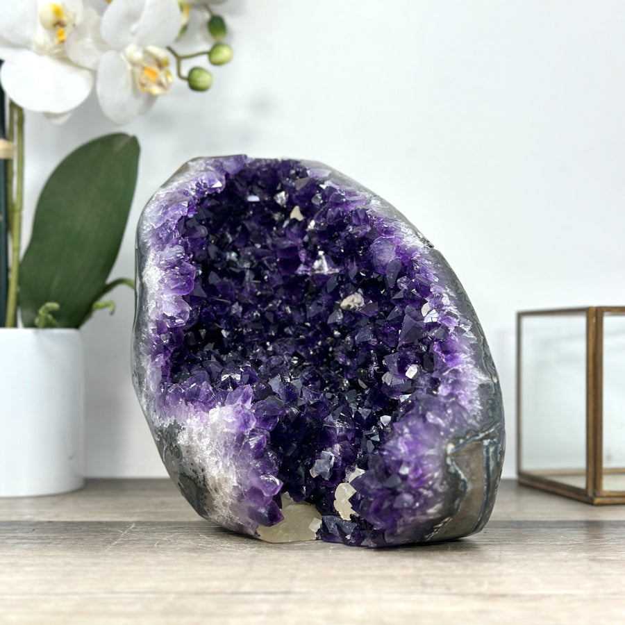 Natural Uruguayan Amethyst Selfstanding Geode - CBP1287