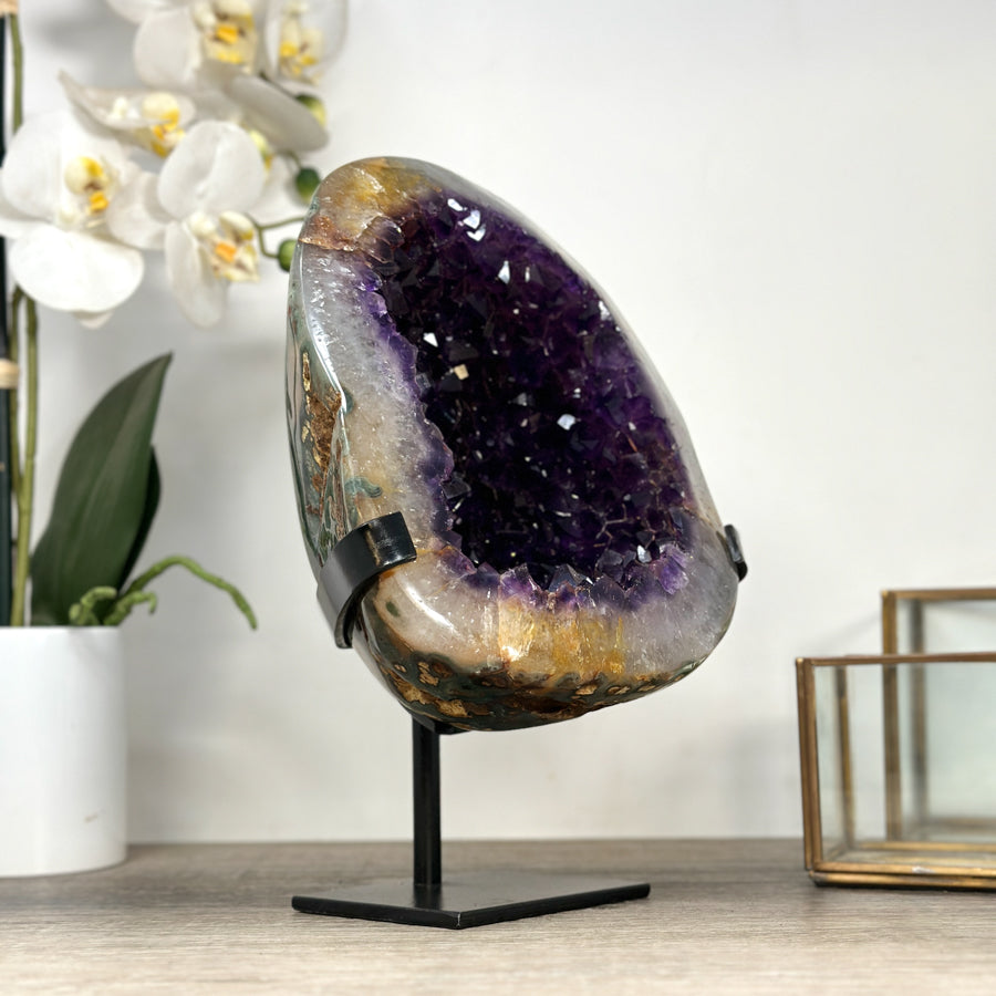 Large Natural Amethyst Geode with Quartz Shell – Deep Purple and Shiny Crystals - MWS2392