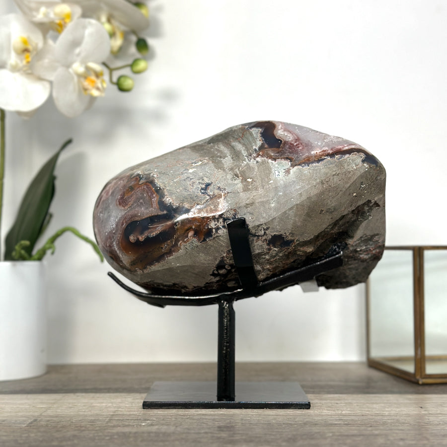 Geode Agate Crystal Cluster with Calcite Centerpiece - Collector Display Specimen - MWS2614