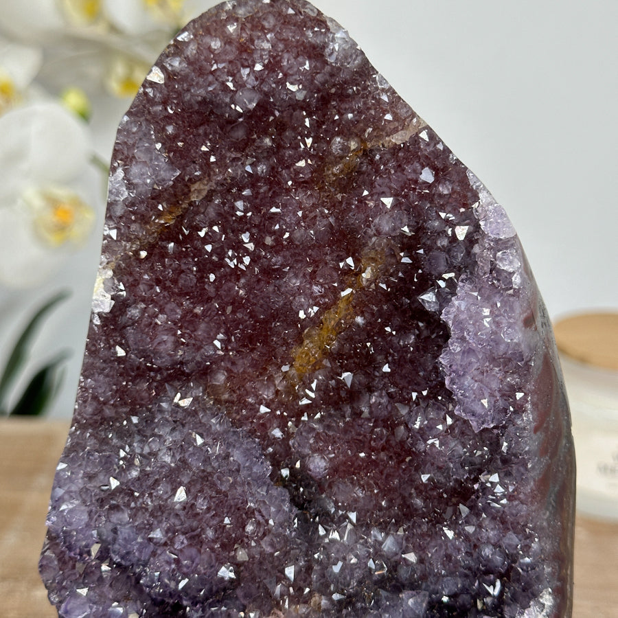 Stunning Quartz, Agate &amp; Jasper Geode with Metal Stand – Elegant Display Piece for Home or Office Decor - MWS1516