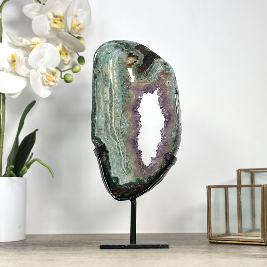 Unique Jasper &amp; Amethyst Portal, Stand Included - MWS2325