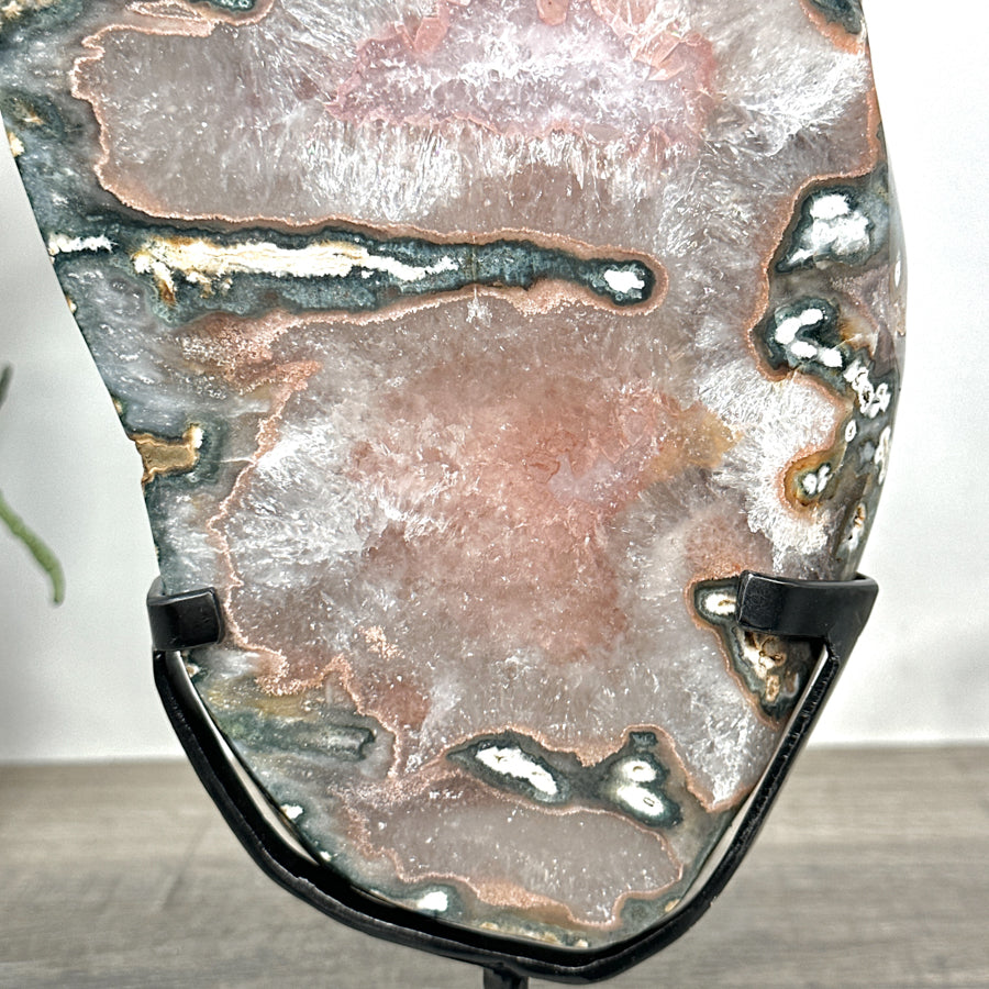 Beautiful Natural Large Quartz Crystal Slice, Stand included - MWS2331