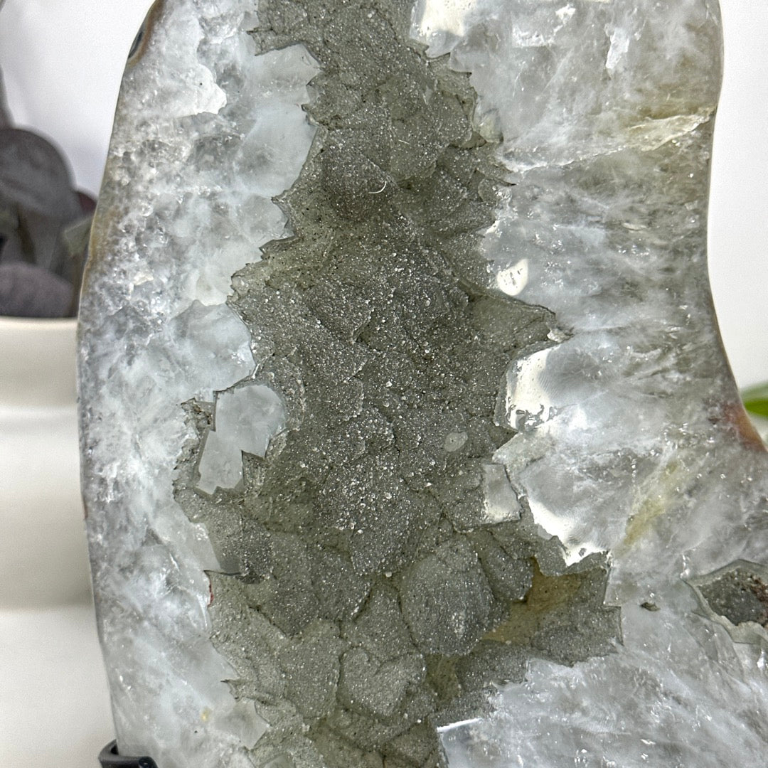 XXL Natural Green Sugar Quartz Specimen Statement Piece on Metal Stand - MWS3366