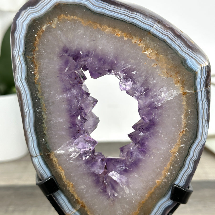 Blue Banded Agate &amp; Agate Geode Slice Portal - MWS2910
