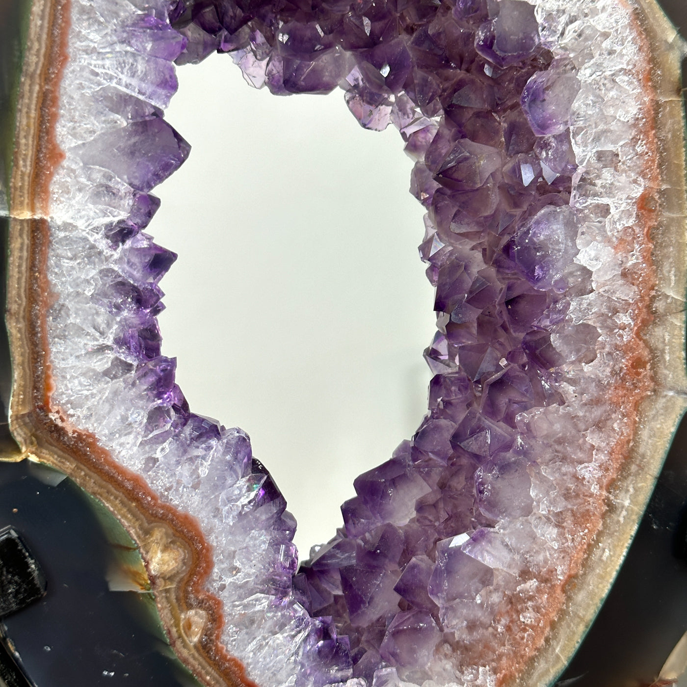 Amethyst Geode Slice Portal with Purple Crystal Center for Home Decor - MWS2657
