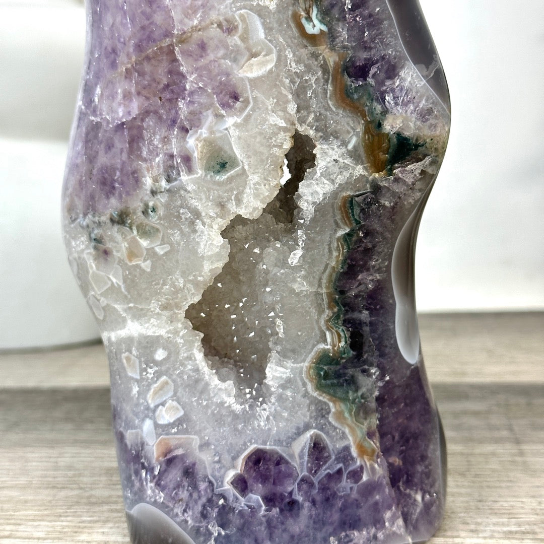 Uruguayan Blue Banded Agate with Quartz Crystals Statement Piece - CBP1402