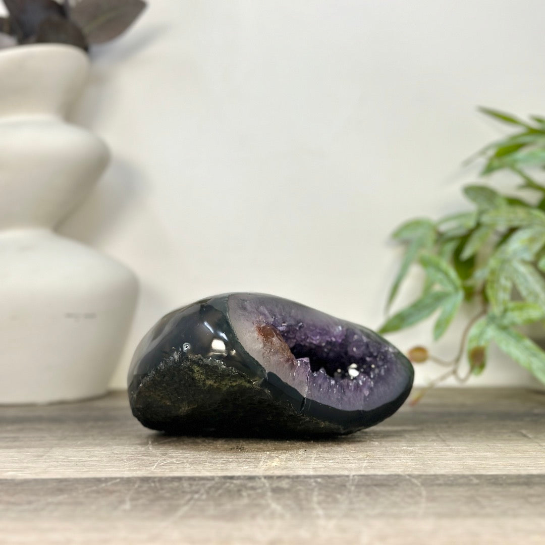 Natural amethyst &amp; Agate Stone Geode with polished Shell - STGE0081