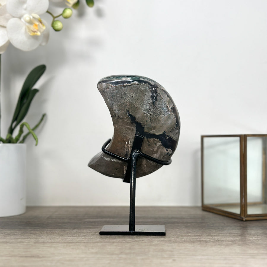 Amethyst &amp; Agate Moon Carving - Stand Icnluded - MWS2575