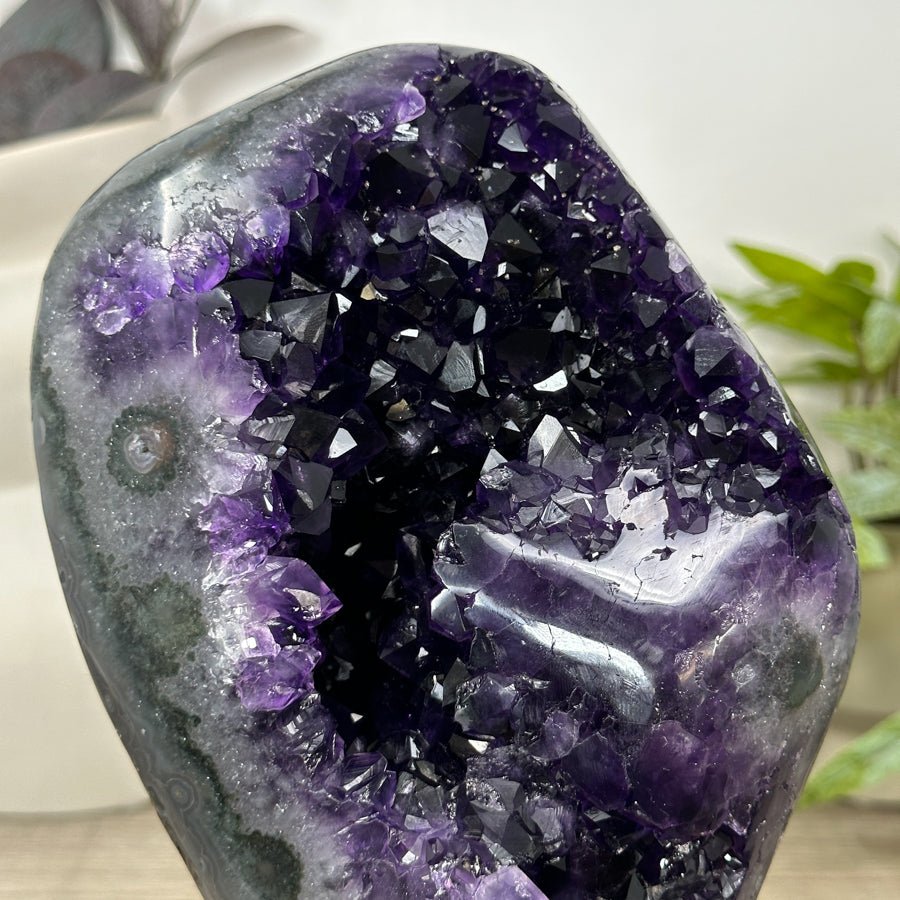 Top Quality Natural Amethyst Geode from Uruguay - MWS3163