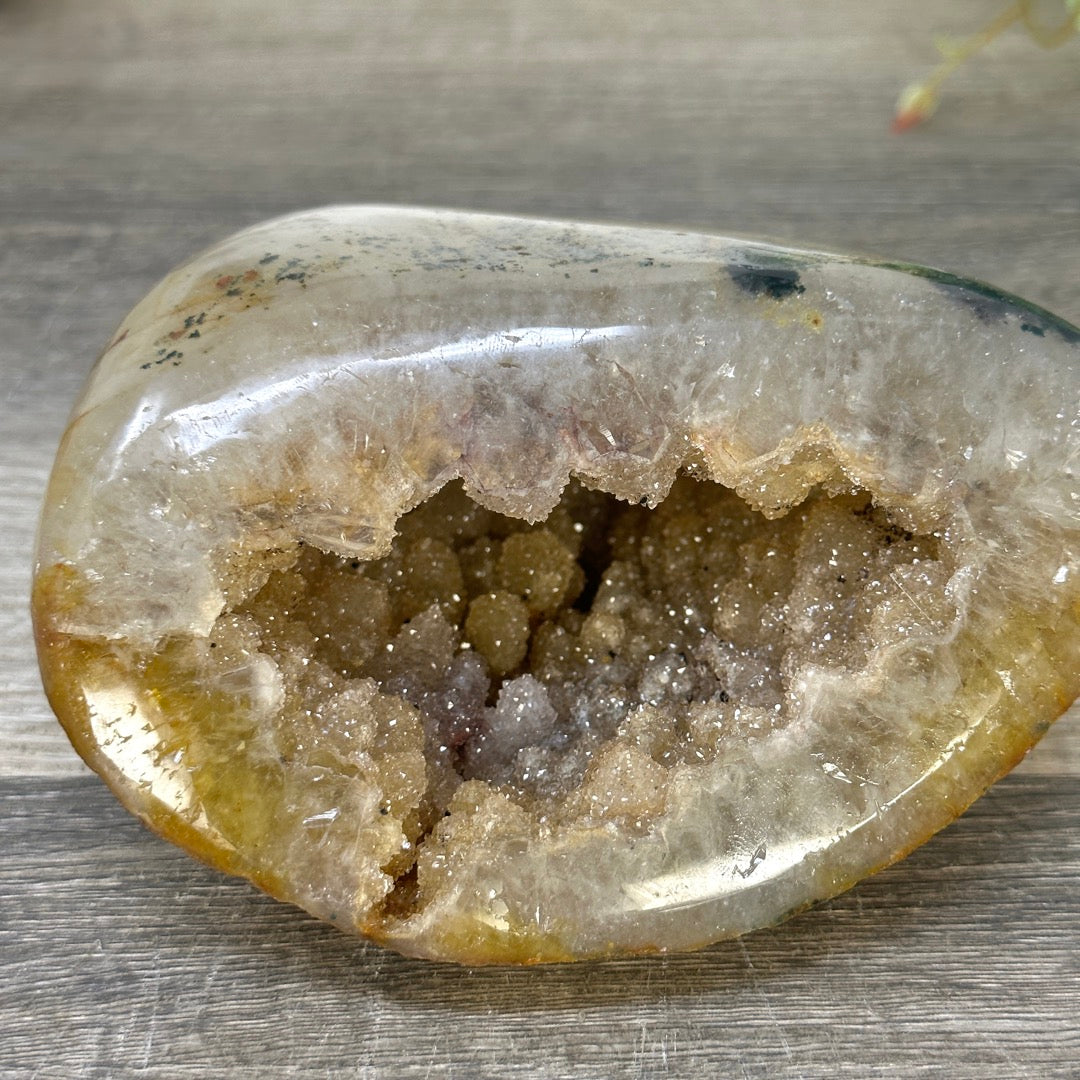Yellow Sugar Druzy Quartz Geode - STGE0060