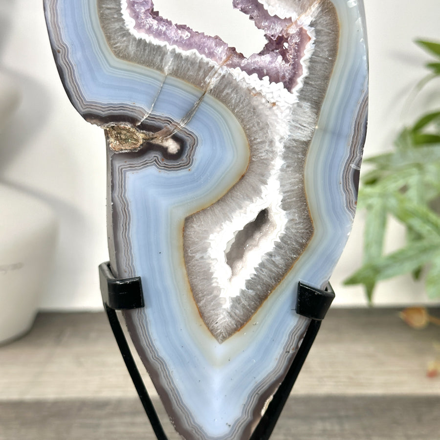 Unique Natural Agate, Amethyst &amp; Quartz Geode Slice portal - MWS3244