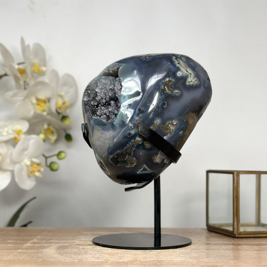 Natural agate Geode with Outstanding Crystal Formation - MWS0458