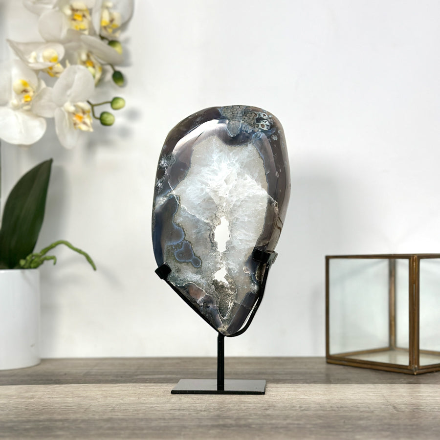 Quartz &amp; Agate Geode Slice on Metal Stand - MWS2734