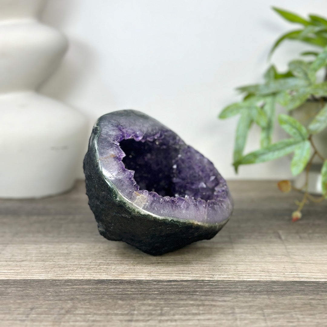 Natural Uruguayan Amethyst Geode - STGE0037