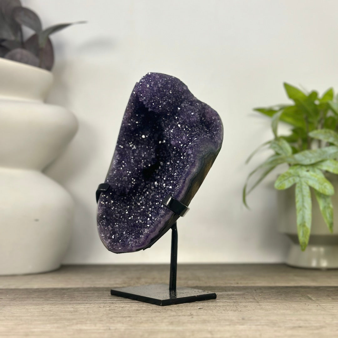 Natural uruguayan amethyst Geode with Beautiful Formations - MWS3335