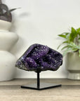 Natural uruguayan Amethyst Geode with Calcite Inclusion - MWS3379