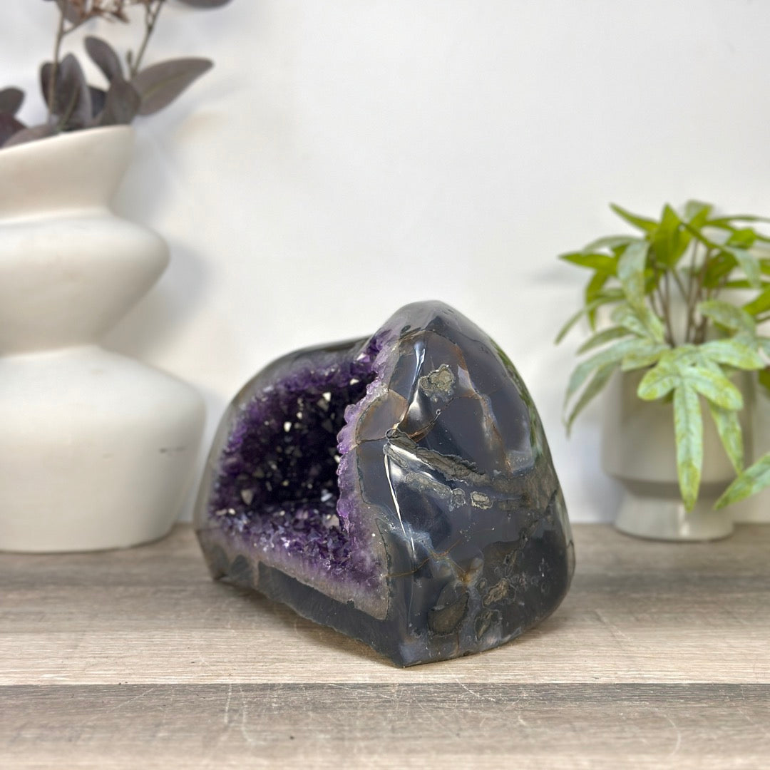 Top Quality Natural Amethyst Stone Geode - STGE0101