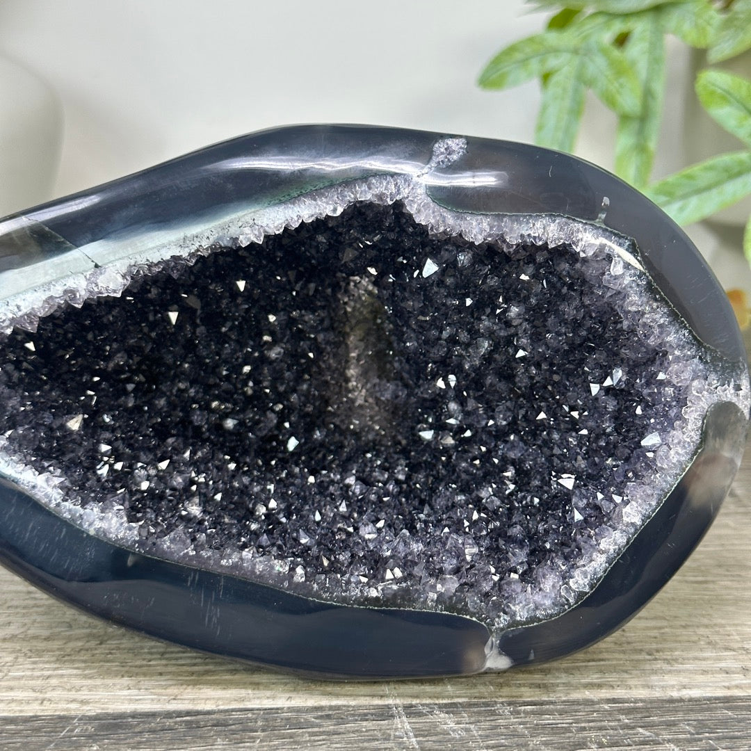 Quartz Geode Cave with Polished Agat Shell - STGE0034