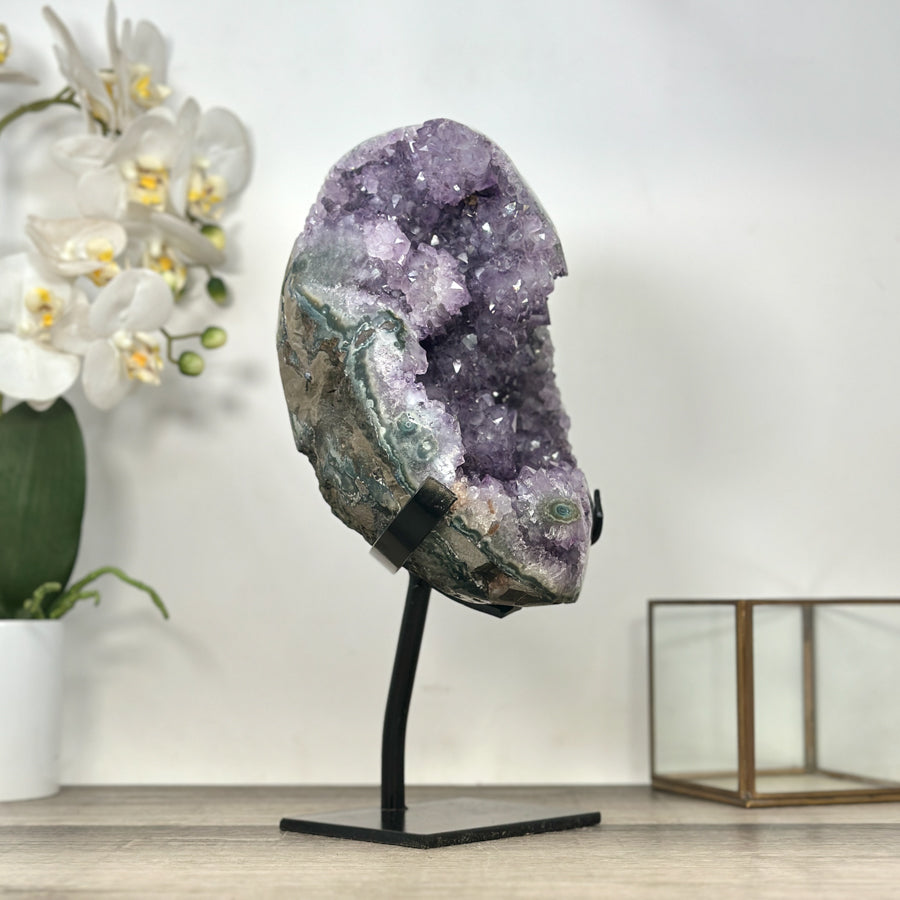Natural uruguayan Amethyst Geode with Unique Stalactite Formations - MWS2961