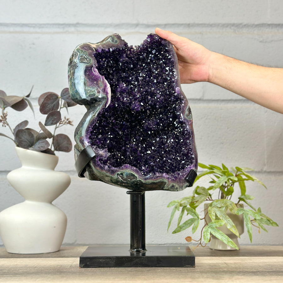 Top Quality Natural Amethyt Geode Statemen Piece - MWS3146