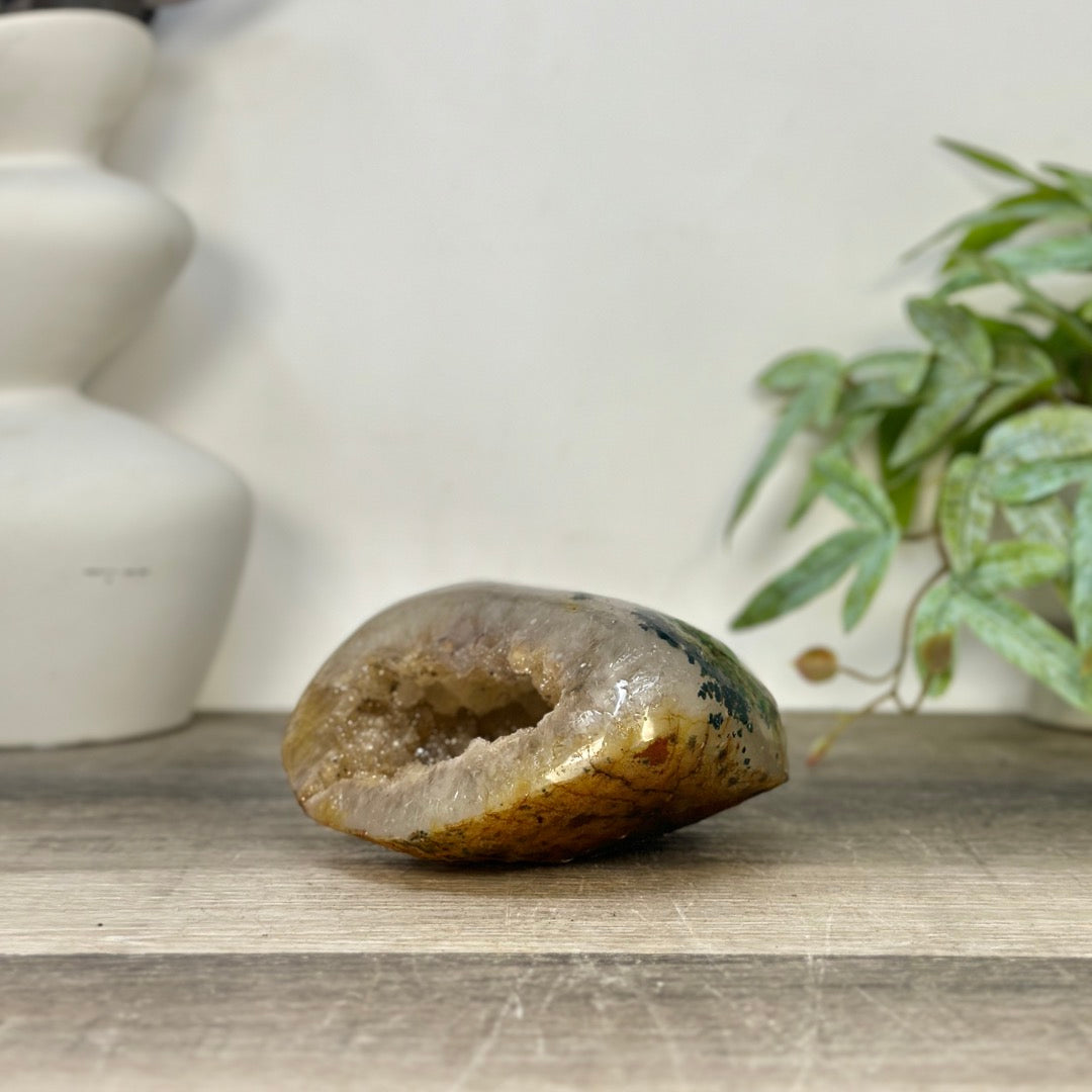 Yellow Sugar Druzy Quartz Geode - STGE0060