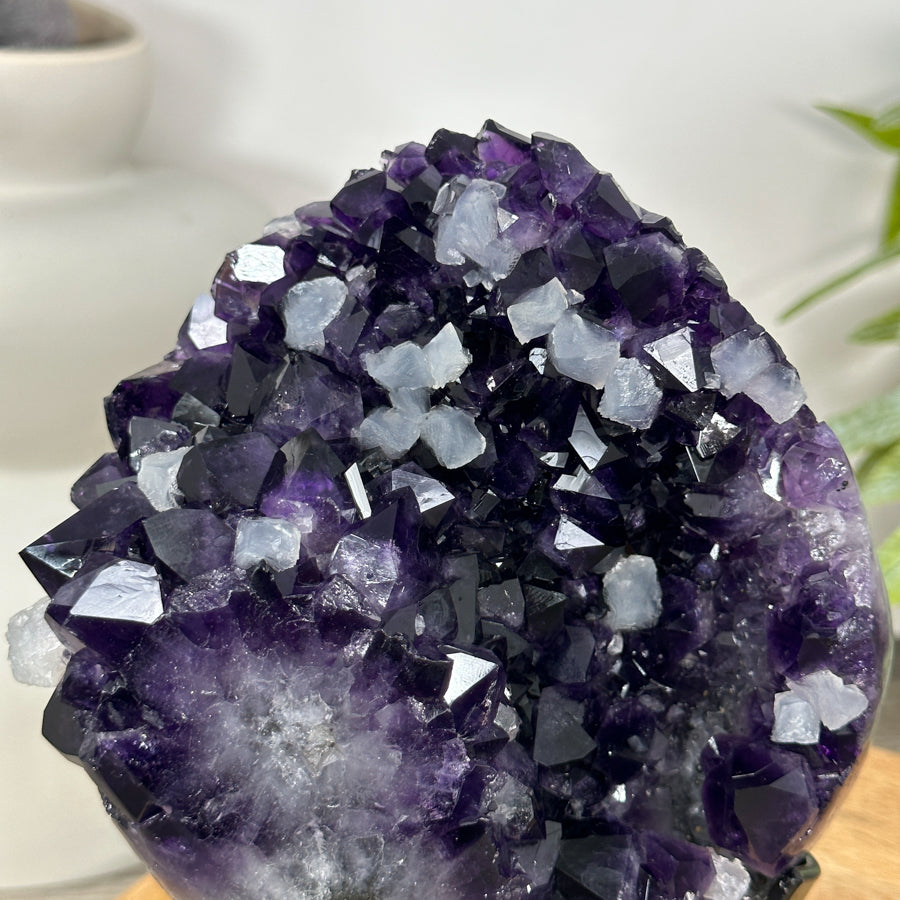 Top Quality Uruguayan Amethyst with Calcite Formations - MWS3052