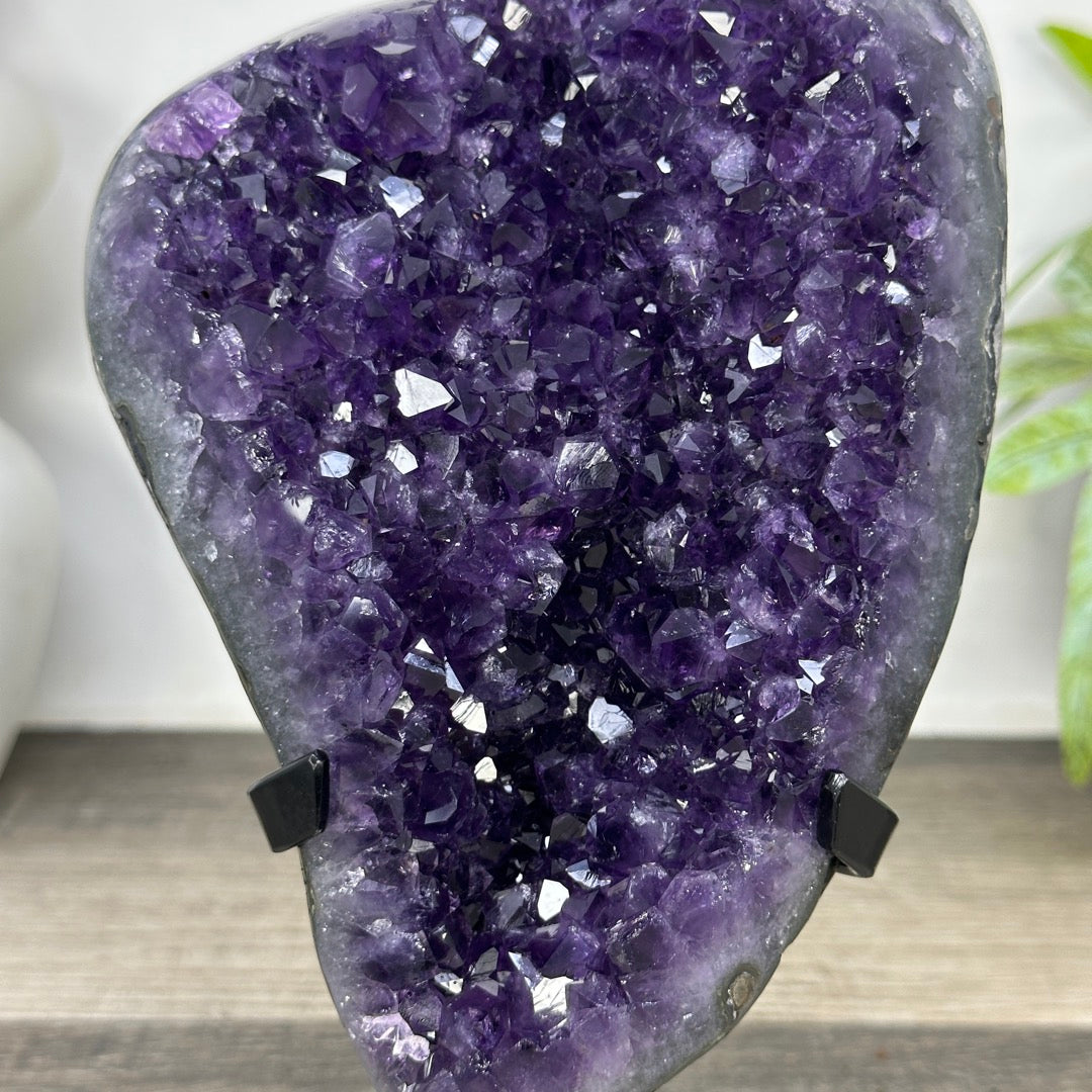 Top Quality Natural Uruguayan Amethyst Statement Piece - MWS3311